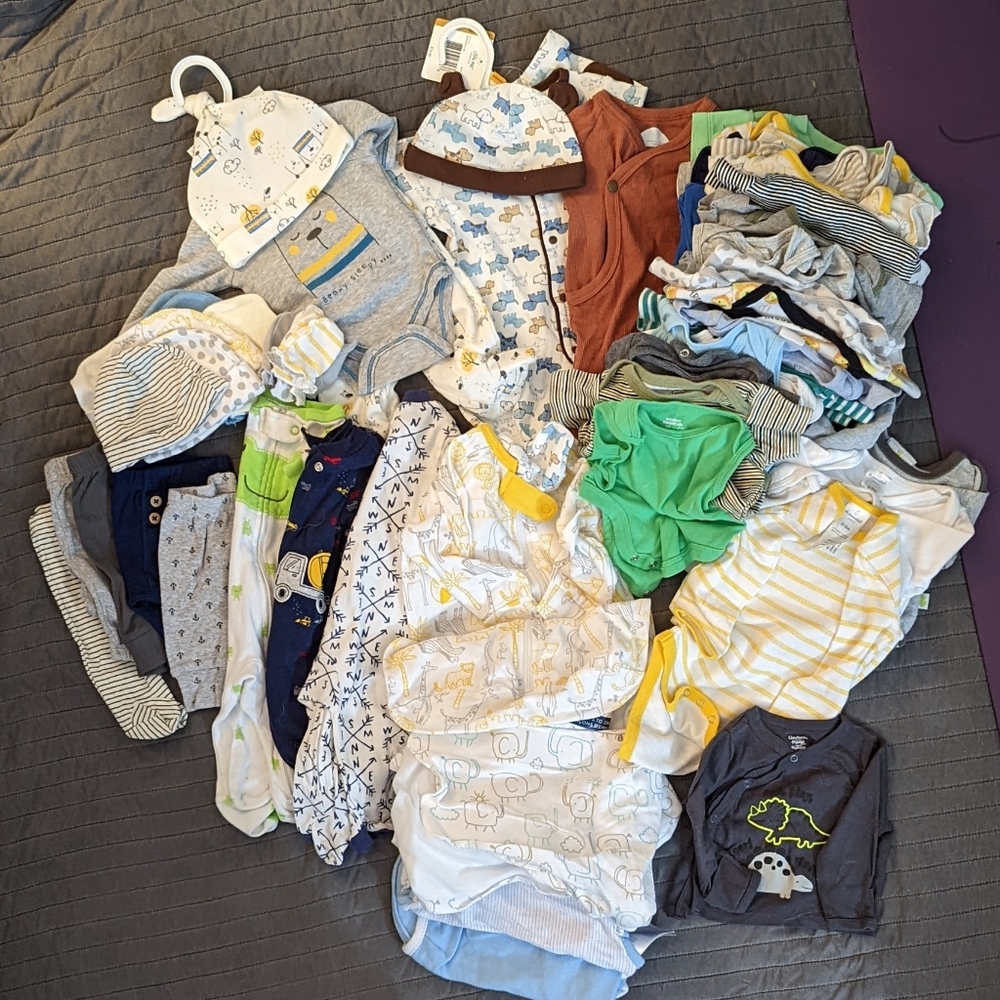 Newborn baby clothes bundle